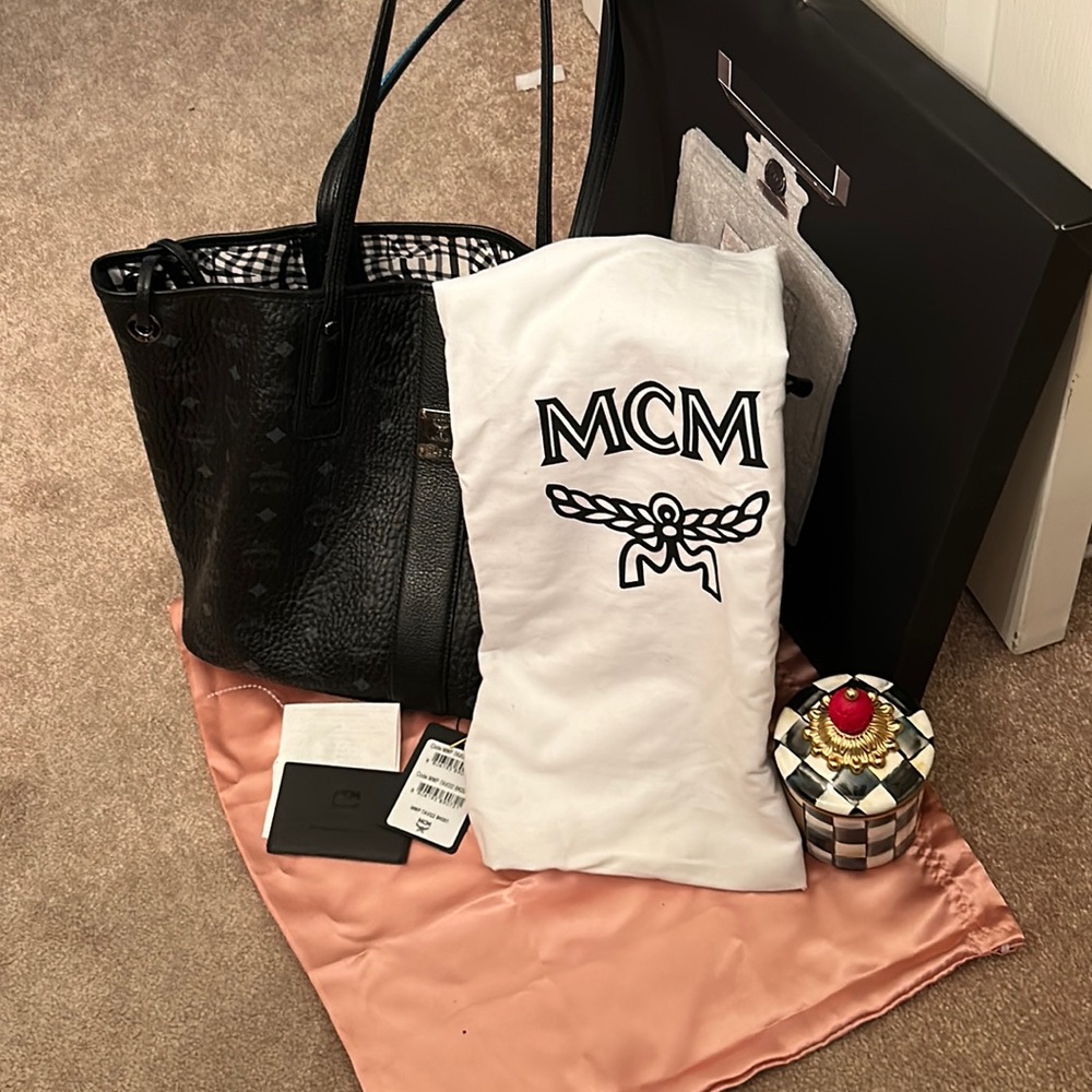 EC Authentic MCM Liz Tote